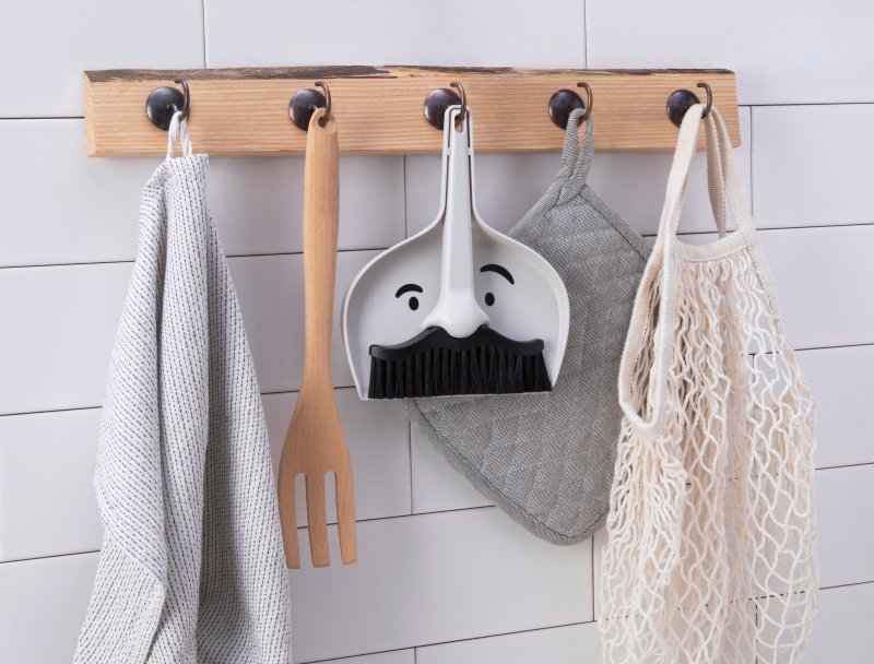 Dustache Kehrschaufel mit Besen | Dustache Dustpan & Brush Set