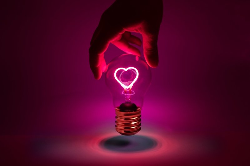 Kabellose LED Glühbirnen 💡 Herz