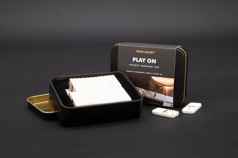 PLAY ON Reise Dominospiel - Geschenkebuddy
