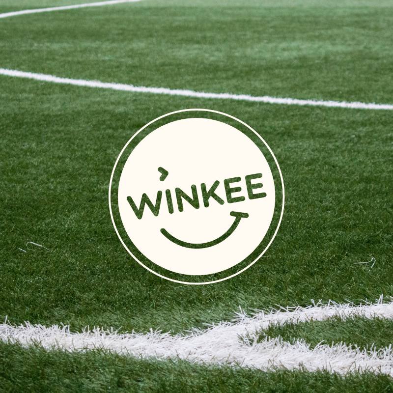 Produktbild Winkee - Fußball Tasse - Der Sportliche Kaffee Pott für Fußball Fans - Geschenkebuddy
