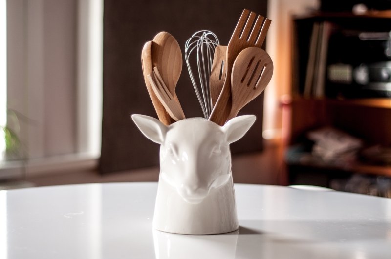 Küchenutensilienhalter Hirsch | Stag Head Utensil Holder 🦌 - Geschenkebuddy