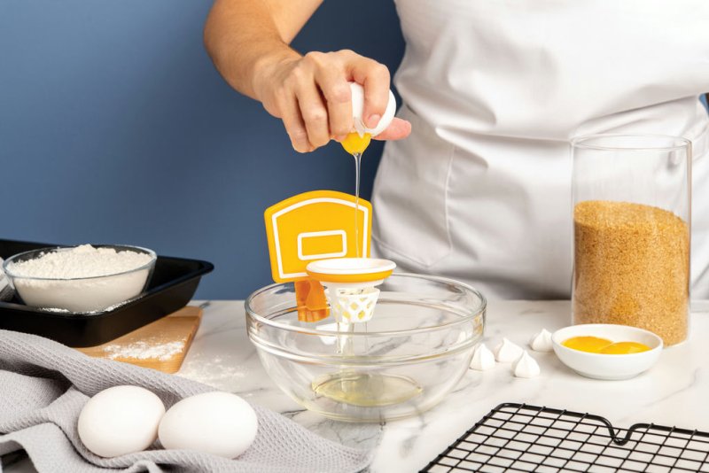 OTOTO - Dunk N' Egg Eitrenner - Geschenkebuddy